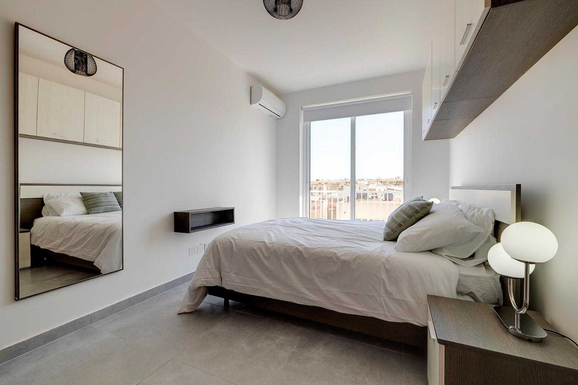 Stunning 2Br Holiday Penthouse In Central สลีมา ภายนอก รูปภาพ