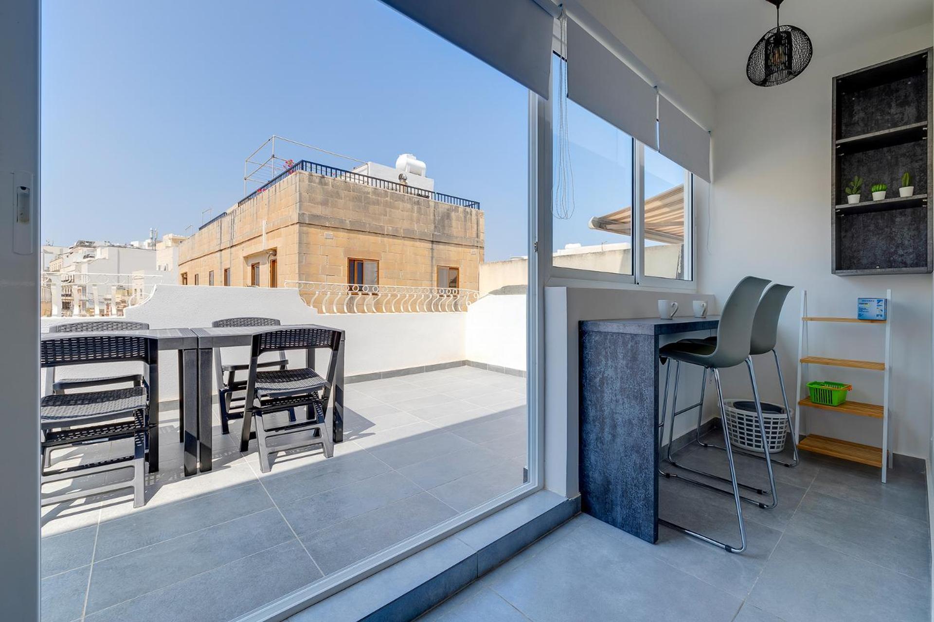Stunning 2Br Holiday Penthouse In Central สลีมา ภายนอก รูปภาพ